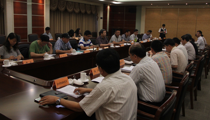 2-与吴江区政府部门座谈（网图）.jpg