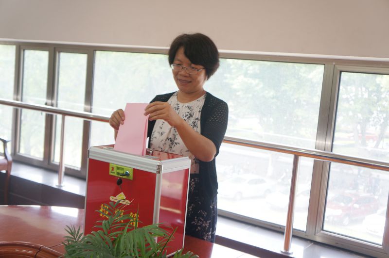 省农科院选举1.JPG