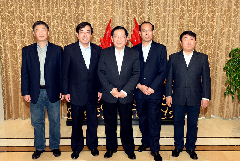 万钢主席接见致公党盐城总支领导班子成员