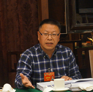 杨德才_副本.jpg