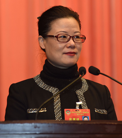 施学雷.jpg