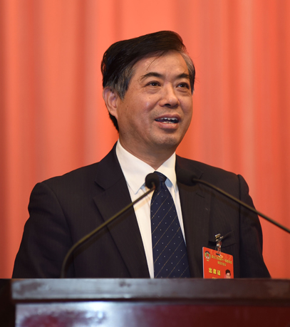 卢章平大会发言.jpg