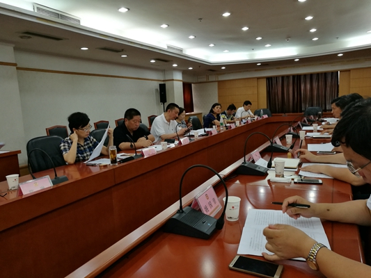 朱宁参加秦淮区政协主席会议2_副本.jpg
