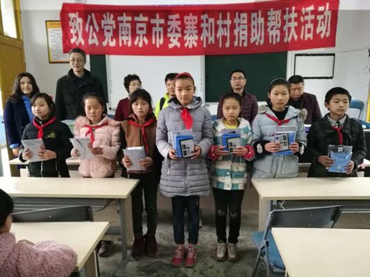 157013102354716787_副本.jpg