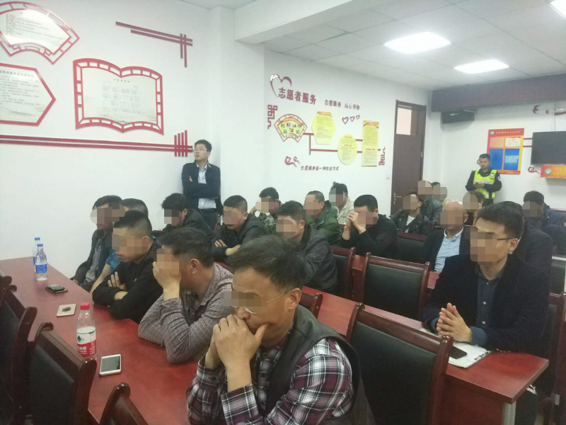 2018-4-25致公党连云总支开办交通法规暨急救知识讲座2.png