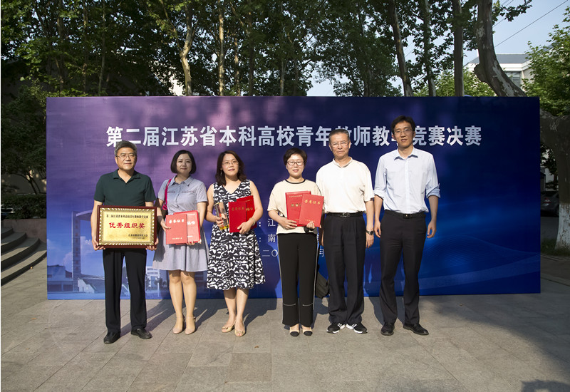 微信图片_20180910104245_副本.jpg