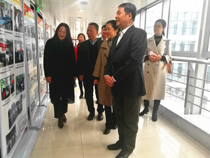微信图片_20181122103400_副本.jpg