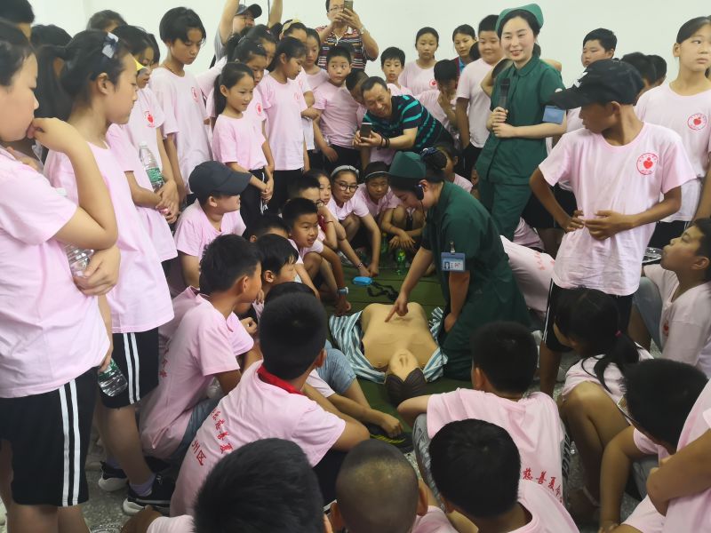 2019-07-24（董燕）致公党海州总支牵手留守儿童续写爱心妈妈风采4.jpg