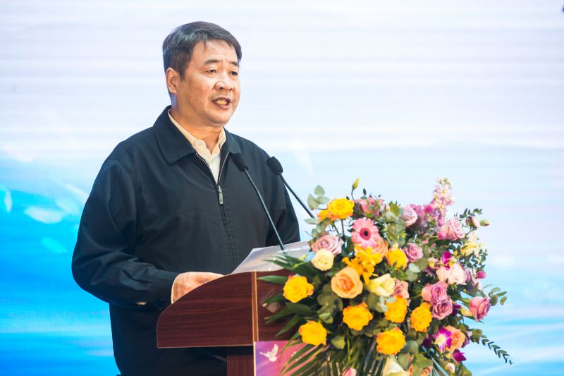 1604052156417107.jpg e838735853f9c7258e910001157d513.jpg