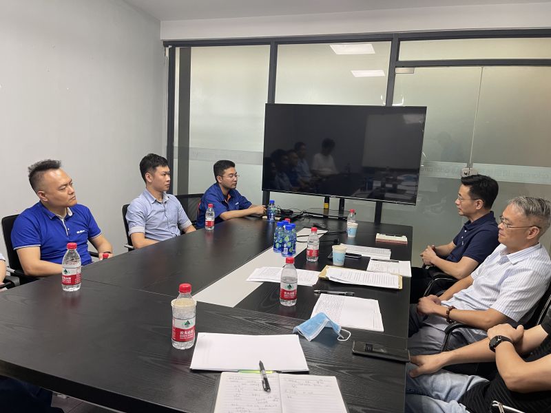 202108新党员见面.jpg